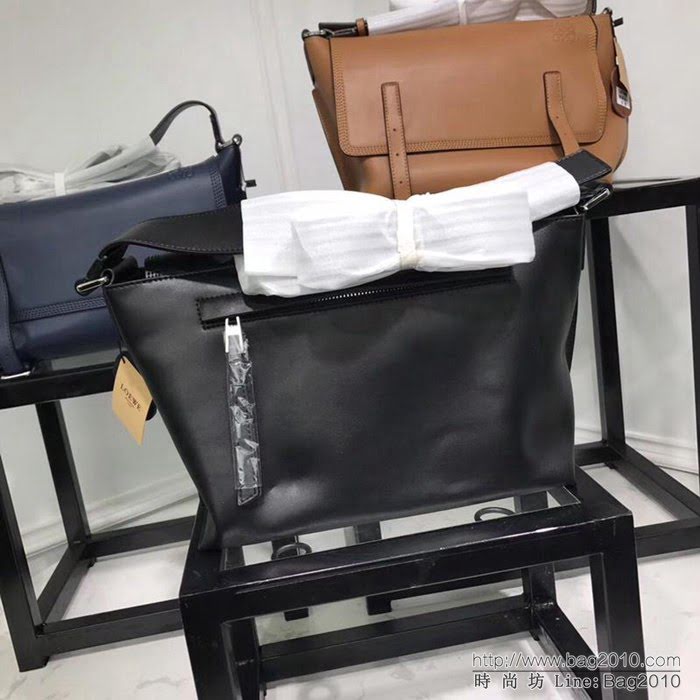 LOEWE羅意威 專櫃同步 Military Messenger 經典百搭信使包 男女同款 0169  jdl1081